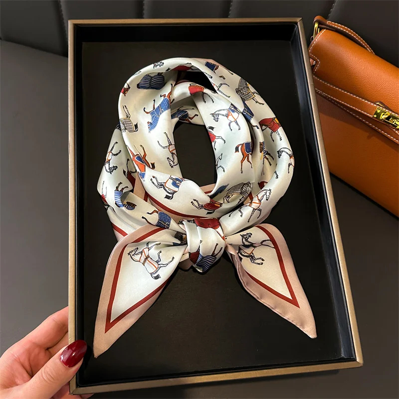 Silk Scarf Square - Novo Lenço de Cabelo e Mão