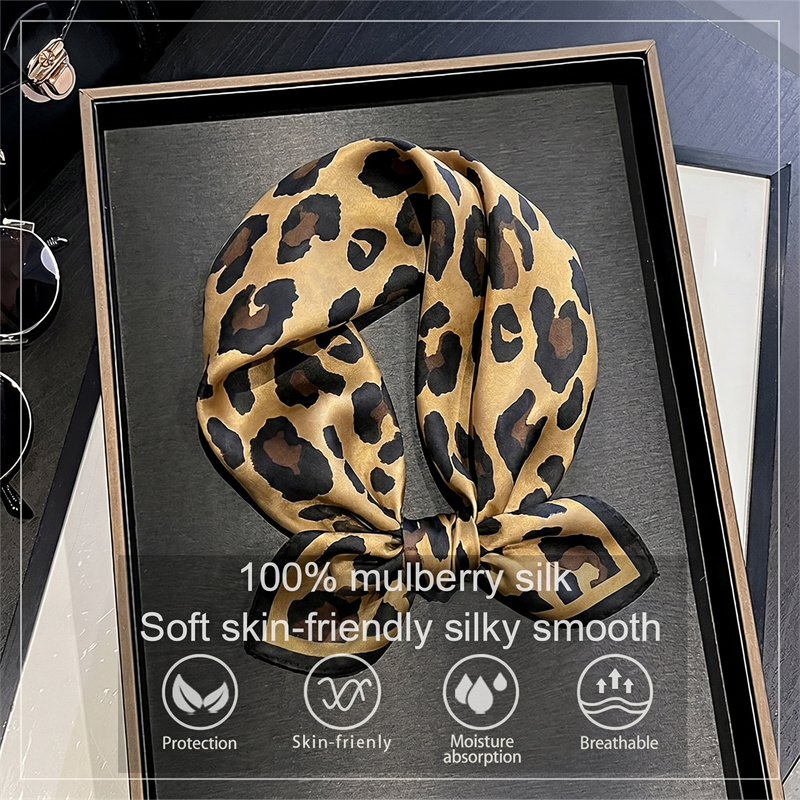 Silk Scarf Square - Lenço Quadrado 100% Seda com Estampa