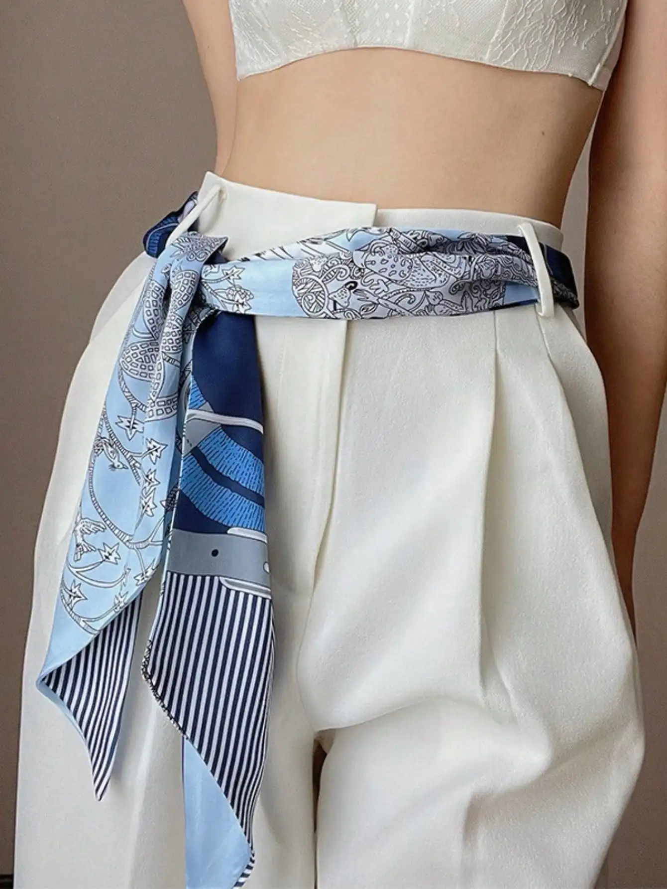 Lenço quadrado de seda falsa c - Silk Scarf Square avaliação e preço